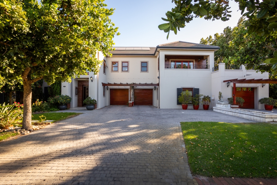 5 Bedroom Property for Sale in Val De Vie Estate Western Cape